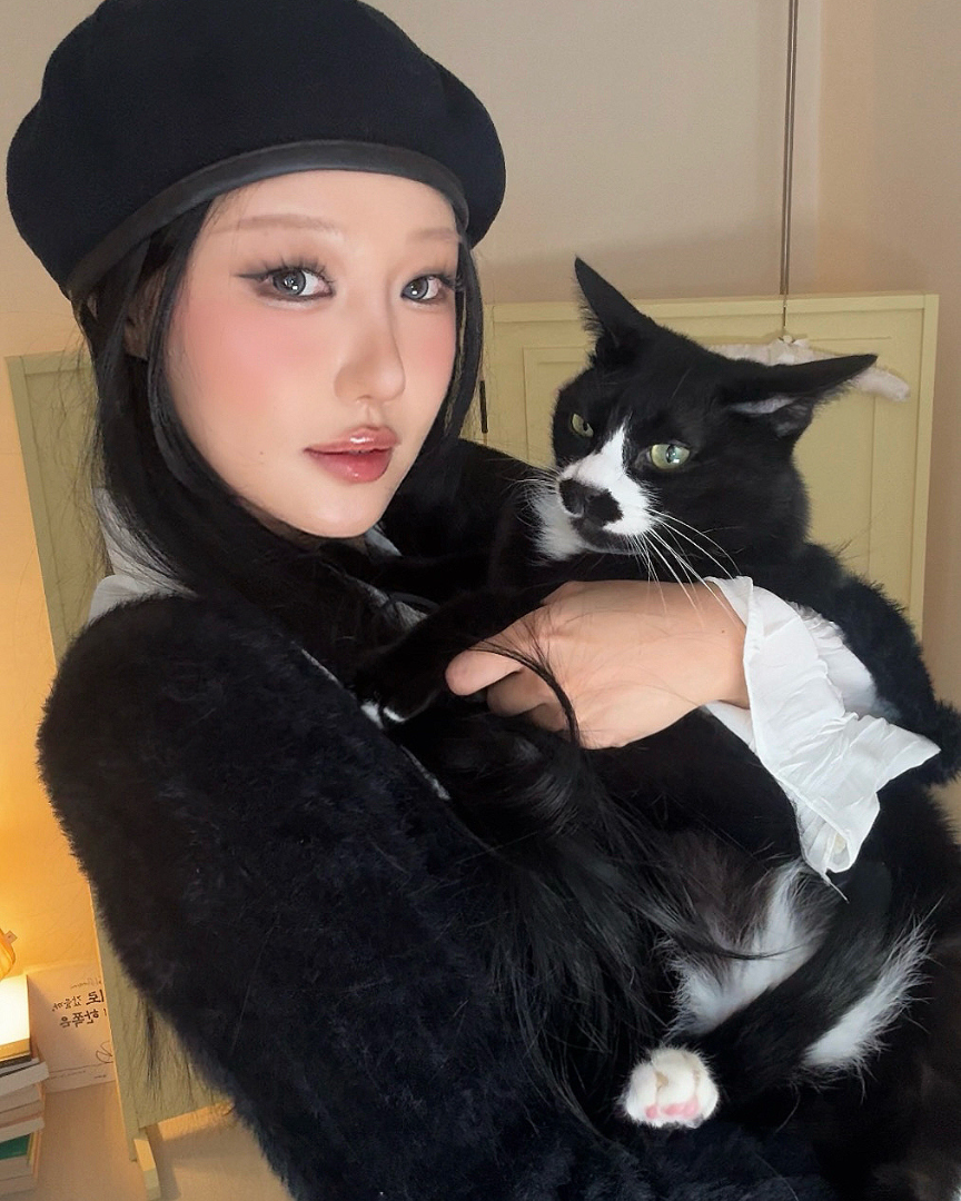 HAPA KRISTIN - CAT TITUDE KRISTIN