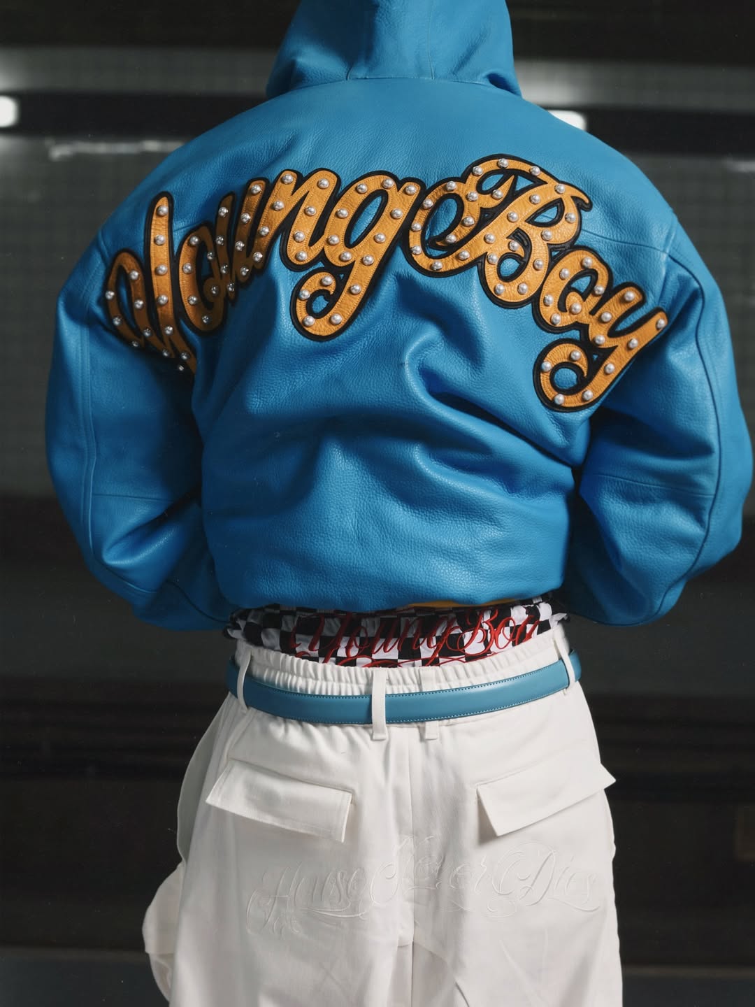 HOUSE NEVER DIES  POP-UP